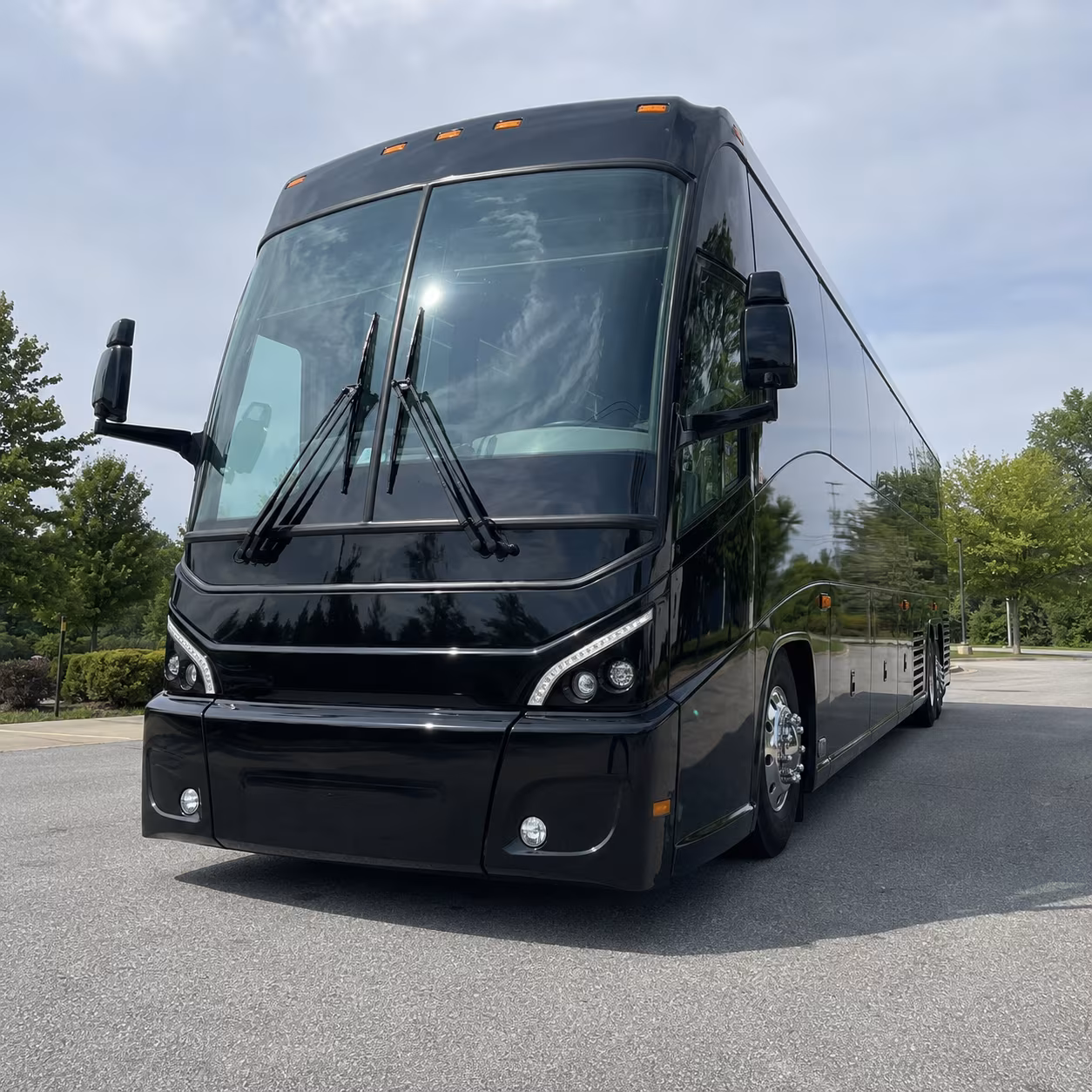 daily commuter shuttle routes along i 80 and richmond parkway